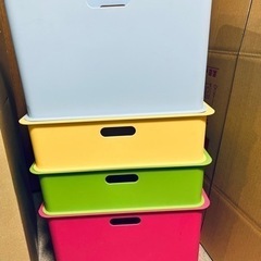 カラー収納ケース（お引き取り予定者様決定済み）