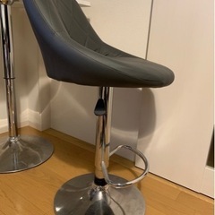 カウンターテーブル、チェアセットの画像