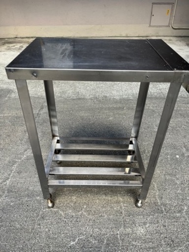 ステンレス作業台 幅420×奥行600~620×高さ850「ｍｍ」