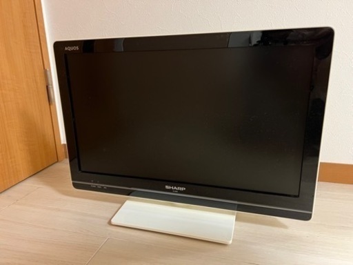 22インチ液晶カラーテレビ
