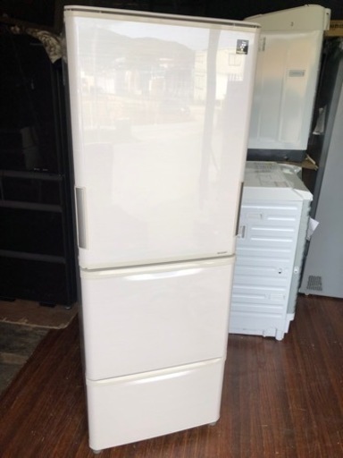 大人気 シャープ SHARP SJ-PW35C-C [プラズマクラスター冷蔵庫（350L・どっちもドア） 3ドア ベージュ系/サクラベージュ]