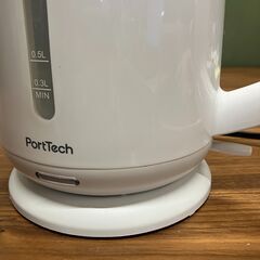 電気ケトル（1.0L・コーナンオリジナル PortTec OKE-100）ホワイト・2022年製の画像