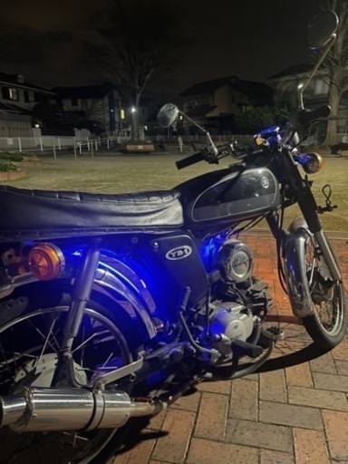 yb1  four 福岡県北九州市フルフェイスとインカム付誰か買ってお願い