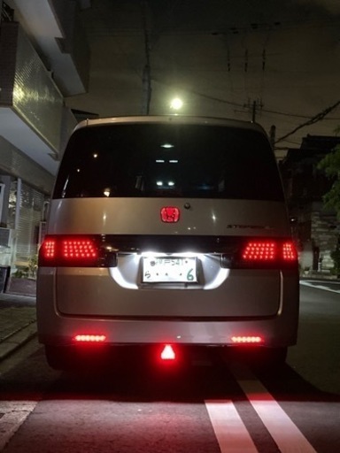 ヴァレンティ　ステップワゴンRG テールランプ