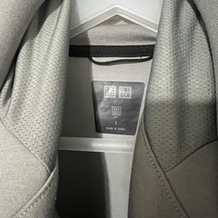 【UNIQLO】ドライストレッチスウェットジップパーカー グレー Sサイズの画像