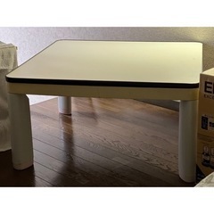 【2月末締切】こたつテーブル白（75cm×75cm）