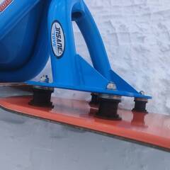 INSANE TOYS Kid SNOWSCOOT インセントイズ キッド スノースクート