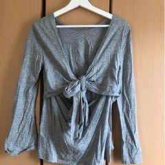 【SLY】背中セクシー　長袖 カットソー トップスの画像