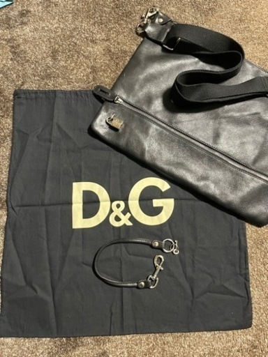 Dolce&Gabbana　ショルダーバック　レザー　ブラック　南京錠