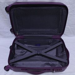 紫色スーツケース　Travelhouse　２泊３日程度の画像