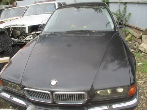 BMW-740i-外装部品フロントバンパー販売