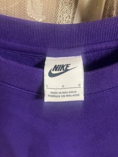 NIKE スウェットトレーナー　パープル