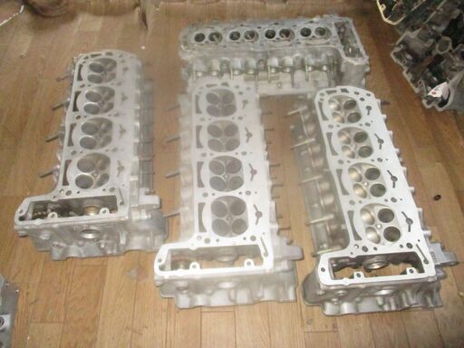 MB-190E-16Vコスワースエンジン-シリンダーヘツト各種販売