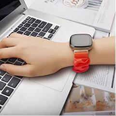 フィットビット　Fitbit Versa 3 用バンド Fitbit Sense バンド 交換ベルト おしゃれ 簡単取り付け 女性向け 簡単取り　ブラックの画像