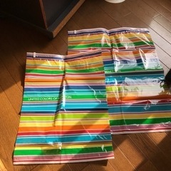 ベネトンオリジナルの圧縮袋
