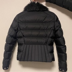 PRADA プラダ　ダウンジャケット42サイズの画像