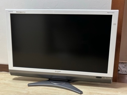 シャープ　DVD内蔵型テレビ