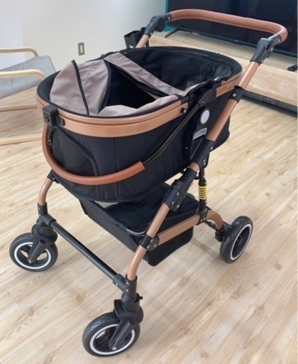 美品ペットカート キャリー【SKISOPGO／1年未満(数回使用)】