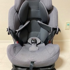 エールべべ　1歳〜のジュニアシートの画像