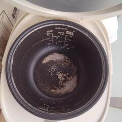 炊飯器の画像