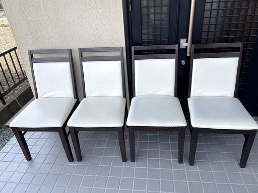 美品★白のダイニングチェア★4脚セット