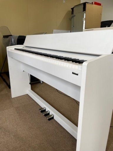 中古美品、配送可能Roland F-110-WH88鍵盤 電子ピアノ