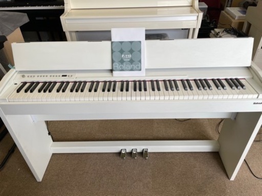 中古美品、配送可能Roland F-110-WH88鍵盤 電子ピアノ