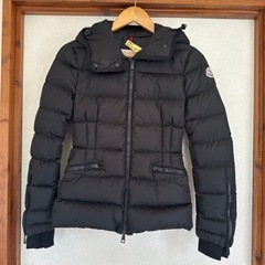 モンクレール　ブラックジャンパー　XS