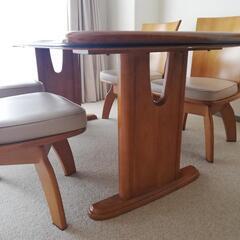 【高品質】ダイニングテーブル５点セット　木製　天然木　すべて回転チェアの画像