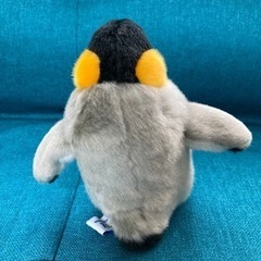 ⭐️最終値下げ！ペンギンぬいぐるみ 未使用品高さ15cmくらいの画像