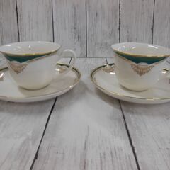 No.428　TRUSSARDI（トラサルディ）　ペアカップ＆ソーサー