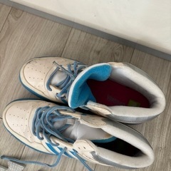 25cm！adidas ✩ハイカットスニーカー　ブルーピンク　可愛いの画像