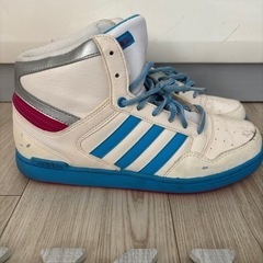 25cm！adidas ✩ハイカットスニーカー　ブルーピンク　可愛い