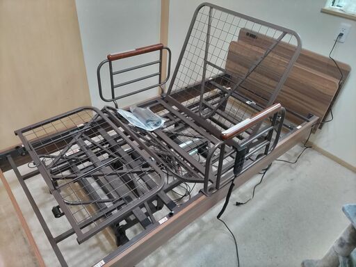 3モーター電動ベッド