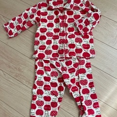 リンゴのパジャマセット