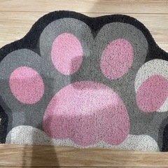 猫用トイレマット　肉球　猫グッズ