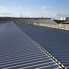 【建築板金工：正社員】 経験者求ム！必要なのはやる気だけ！ 3人チームで楽しく作業♬1人じゃないから不安ナシ★ 給与は月給制だから安心して働ける！の画像