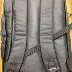 【新品】 ビジネスバッグ　バックパック　黒　② USB充電ハブ付　A4ノートPC収納の画像