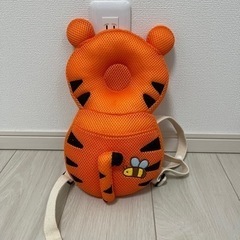 ベビー　赤ちゃん　ヘッドガード　ティガー