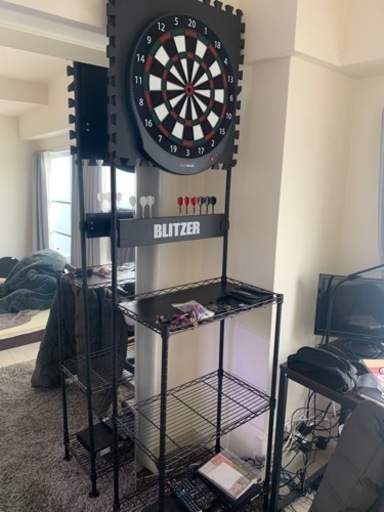 【美品・値下げ】ダーツボード・スタンド・ダーツセット