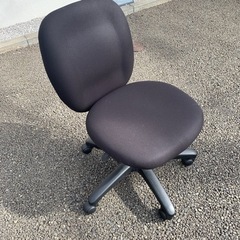 椅子「新品購入三年使用済み」