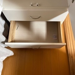 衣類収納棚　白　の画像