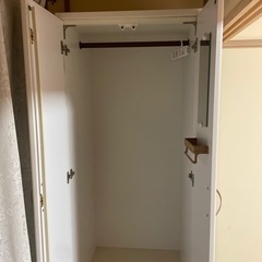 衣類収納棚　白　の画像