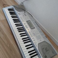 電子ピアノ