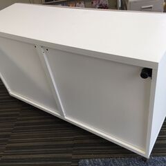 ○家具 収納家具 食器棚 キッチン家具 サイズ120×74.5×41.5㎝ 整理 脚付き インテリア  ホワイト 白 中古品(NF240215)Zi-1582の画像