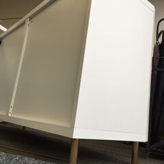 ○家具 収納家具 食器棚 キッチン家具 サイズ120×74.5×41.5㎝ 整理 脚付き インテリア  ホワイト 白 中古品(NF240215)Zi-1582の画像