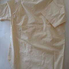 新品未使用　ユニクロ　メンズシャツ　Mサイズの画像