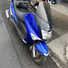 マジェスティ125キャブ車です。
