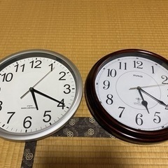 格安！2個セット！早い者勝ち！自動で時刻合わせ　電波時計