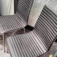 ニトリ　レザー椅子　2セットの画像